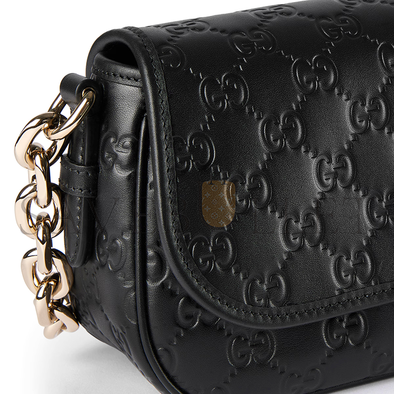 GUCCI GG EMBLEM SMALL SHOULDER BAG 847448 AAFDV 1000 (20.5*13*7cm) GUCCI GG EMBLEM SMALL SHOULDER BAG 847448 AAFDV 1000 (20.5*13*7cm)